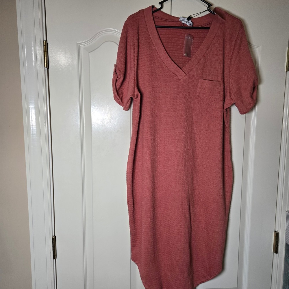 Haute Fox Dress 3X Coral Textured V-Neck Short Sleeve T-Shirt Stretch NWT